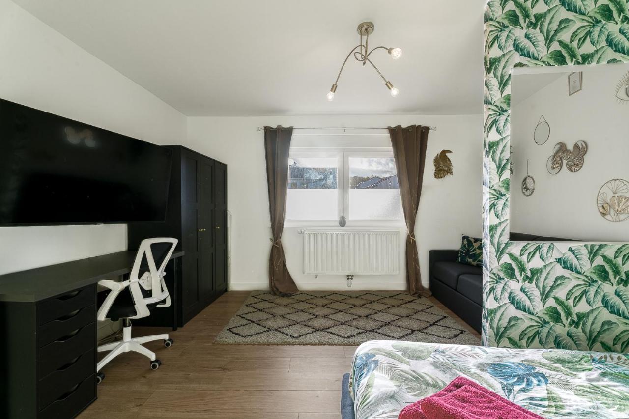 Ch Privee 22M - Canape Lit - Wifi - Appart 120M Woippy Buitenkant foto