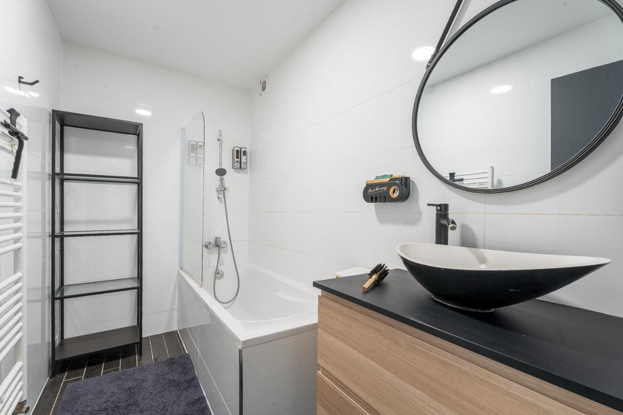 Ch Privee 22M - Canape Lit - Wifi - Appart 120M Woippy Buitenkant foto